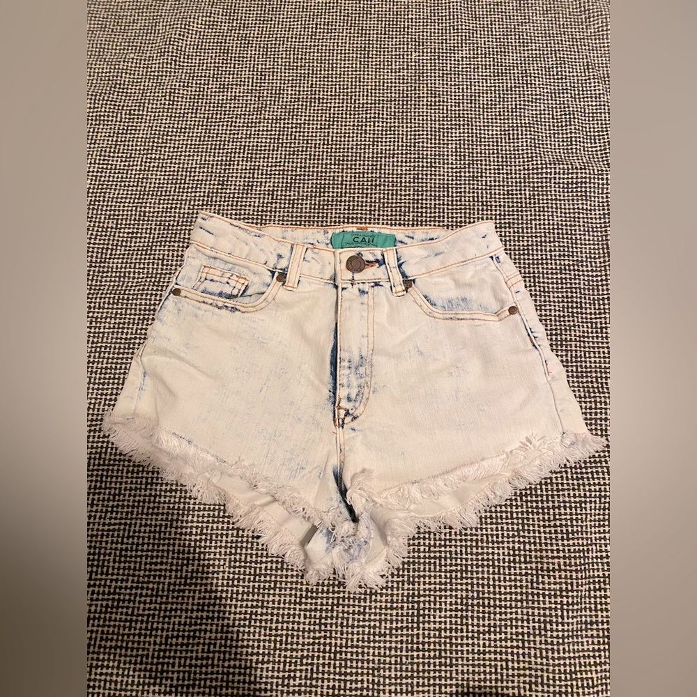 cali denim,size 1,bleached blue